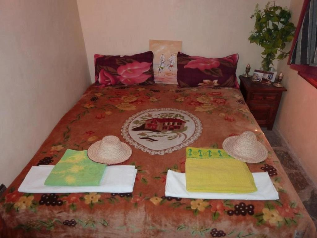 Hotel Dar Aglzime Aroumd Habitación foto